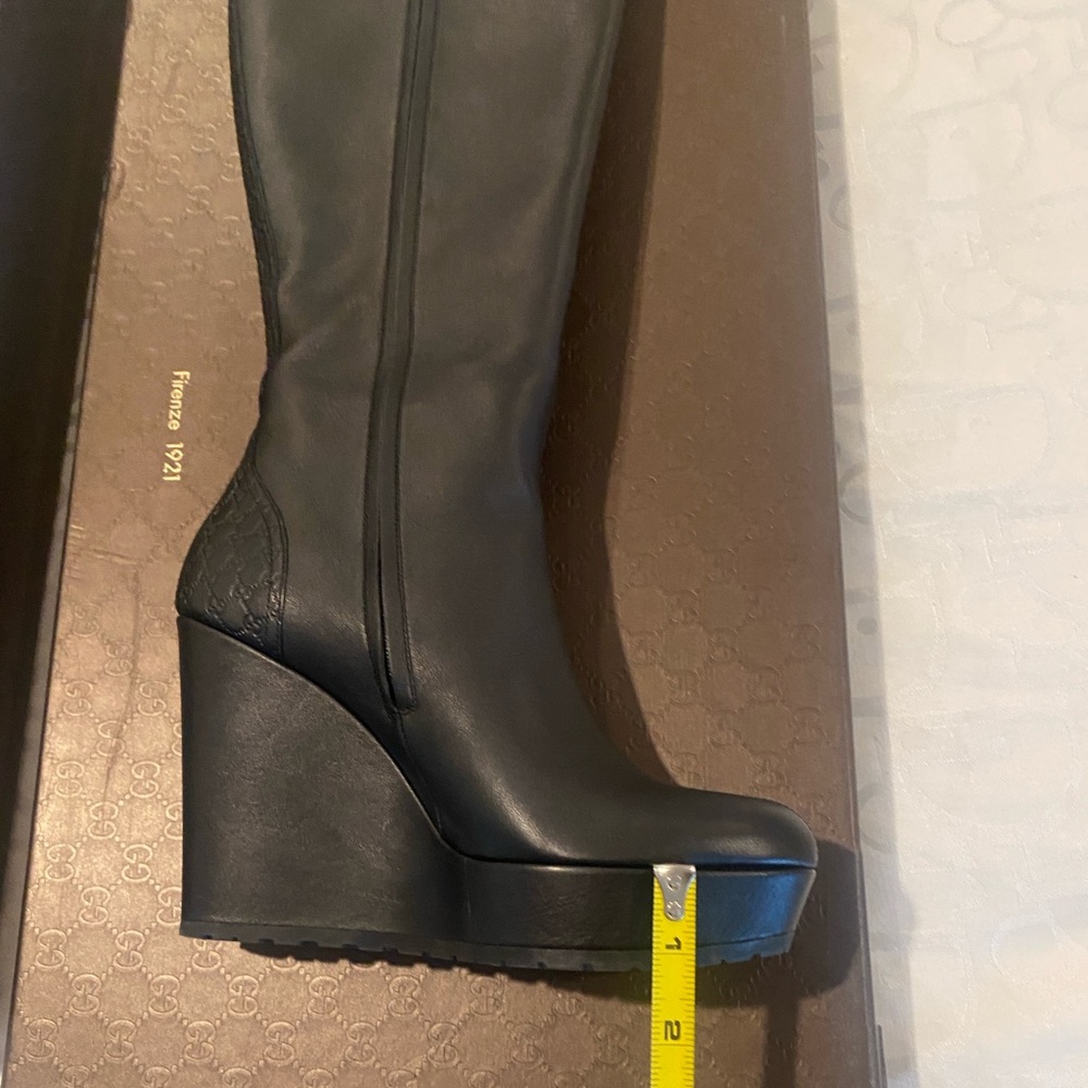 Gucci Black Wedge Boots with Fur Trim Sz 39.5 US 8.5 - Picture 14 of 16